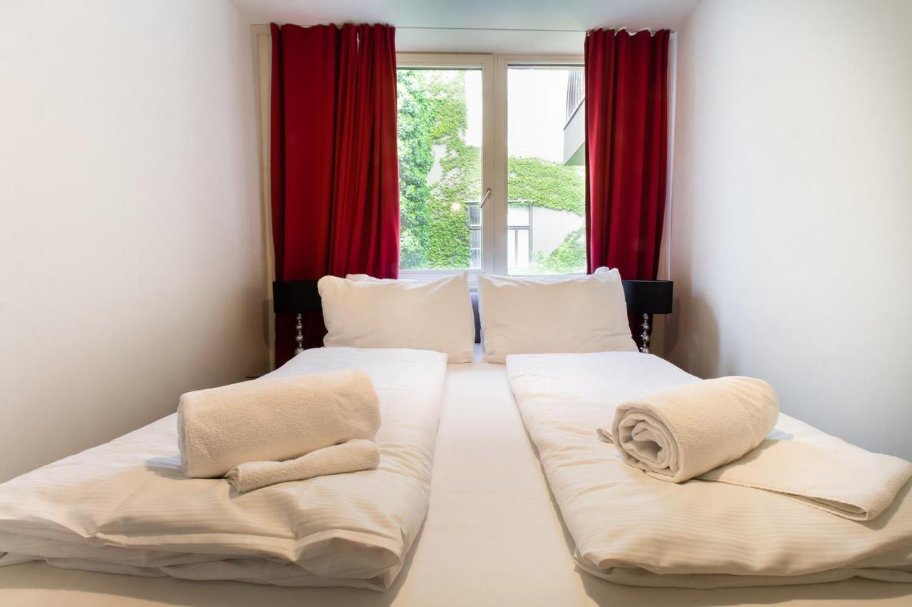 Premium Residence Near Parlament In @YourWina Bagian luar foto